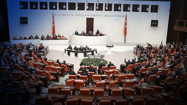 10 milletvekiline ait 11 dokunulmazlık dosyası TBMM Başkanlığı'na sunuldu