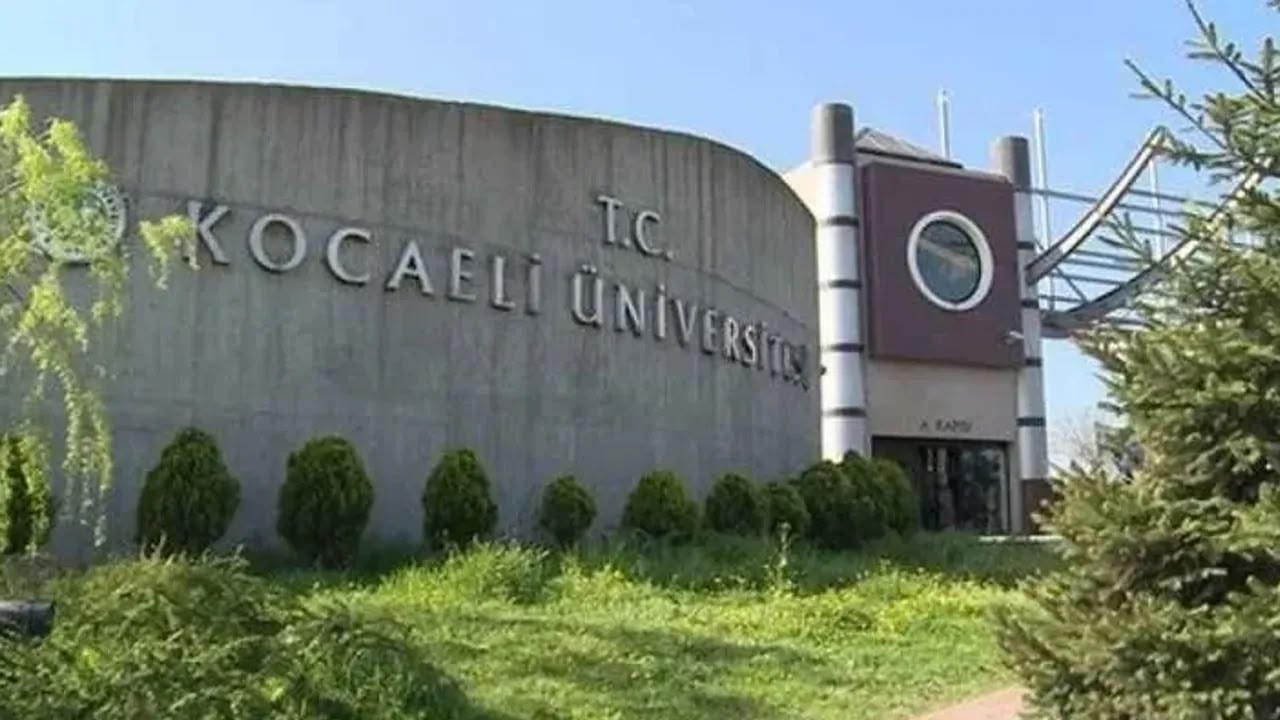 10 Yıl Sonra Adalet: KHK’li Akademisyenlere Göreve Dönüş