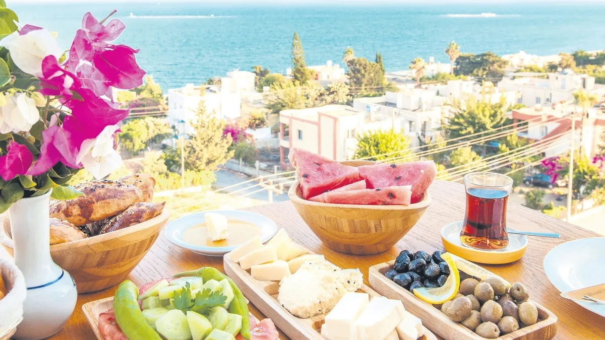100 yaşına kadar yaşamanın sırrı: Sardinya Adası'ndan ilham veren bir yaşam tarzı