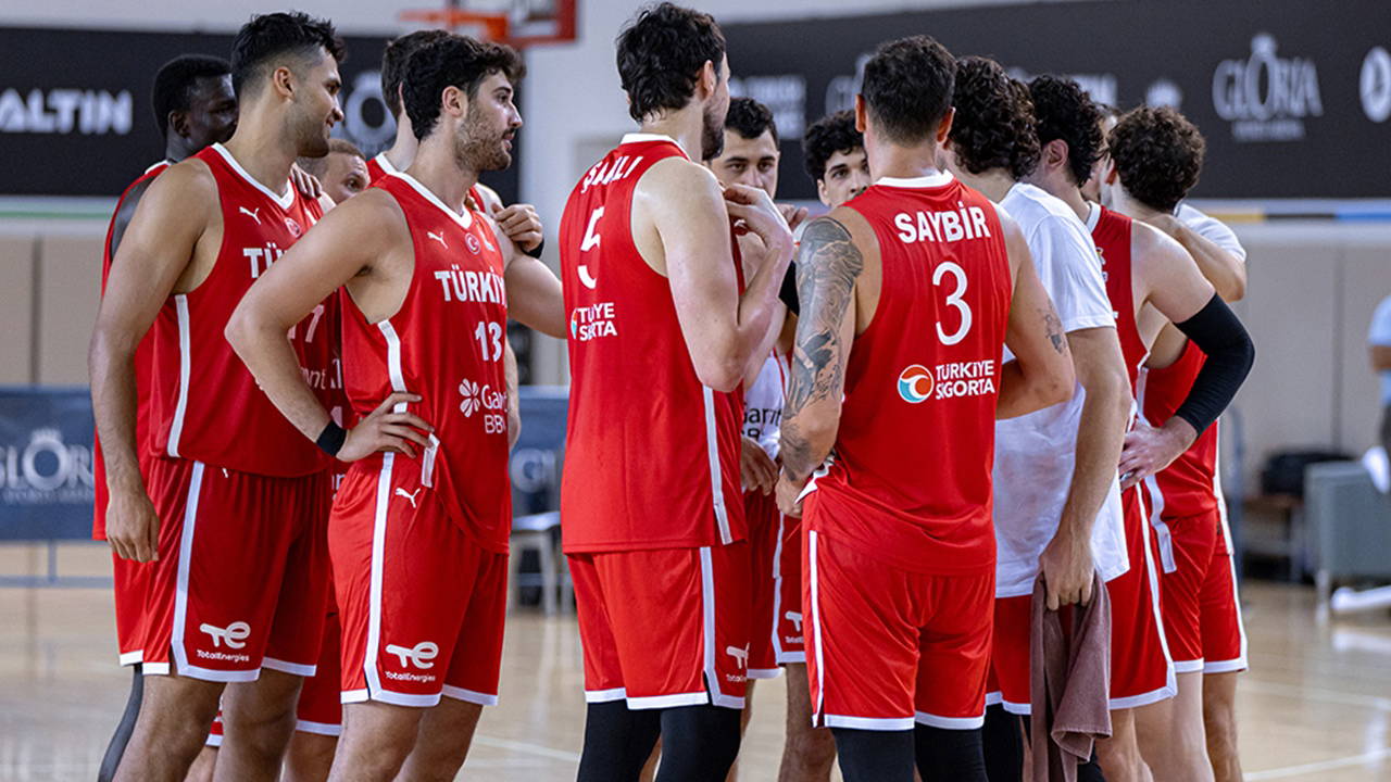 Milli Basketbolcular Rusya'yı 86-78 Yendi