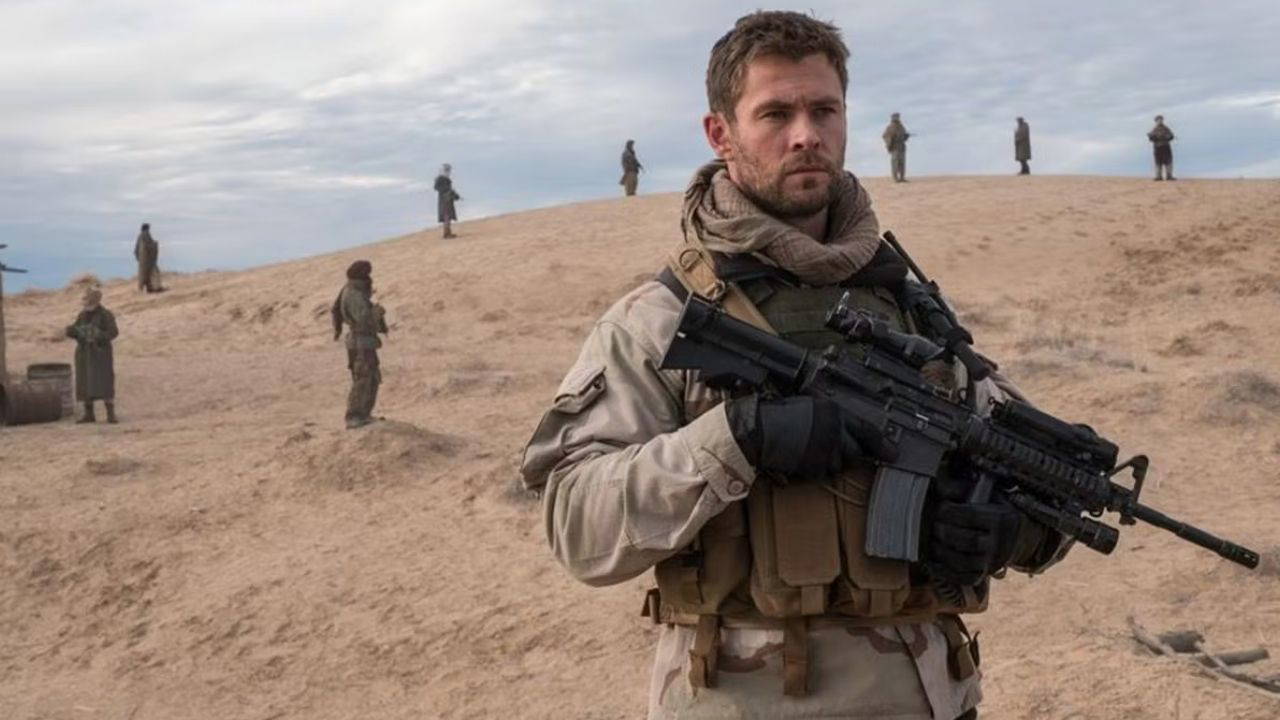 12 Strong Filmi Konusu ve Oyuncuları: 12 Savaşçı Hakkında Bilgiler