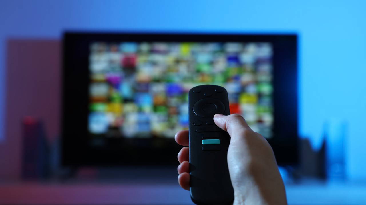 14 Haziran Pazar TV Yayın Akışı: Hangi Kanalda Ne İzlenir