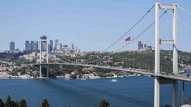 15 Temmuz'da binlerce kişi Şehitler Köprüsü'nde yürüyecek