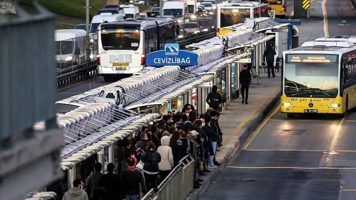 15 Temmuz'da toplu taşıma ücretsiz mi? İşte ücretsiz hatlar