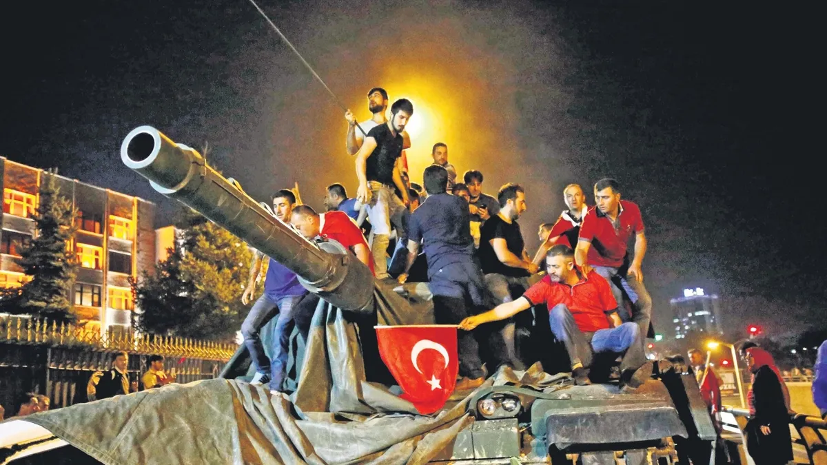 15 Temmuz gazisi: Kurşunlar üzerimize yağarken kimse geri adım atmadı