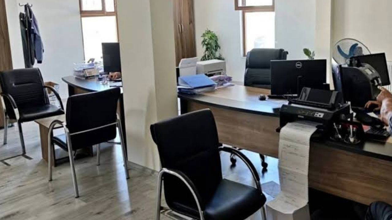 15 Temmuz resmi tatil mi? Kamu kurumları açık olacak mı