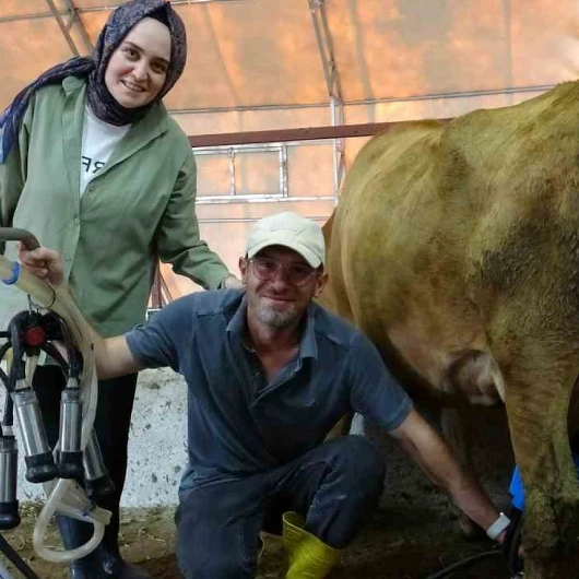 16 Yıllık Dijital Pazarlamacı Çiftlik Kurup Tereyağı Üretmeye Başladı