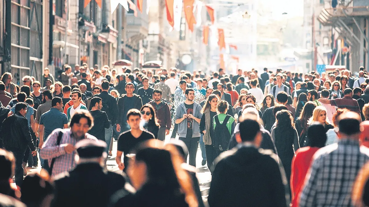 18 Yaş Altı Sigorta ve Staj Emeklilikte Sayılmıyor: SGK Geriye Dönük İptal Ediyor