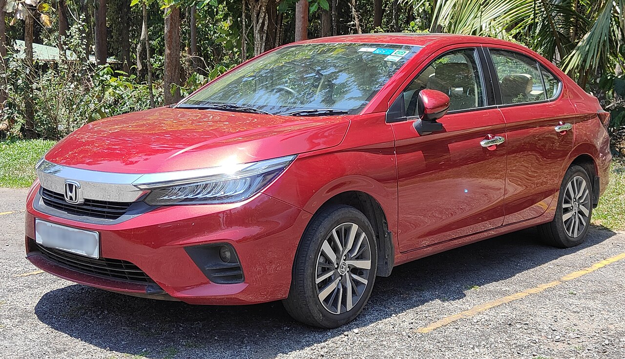2026 Honda City Tanıtıldı: Yenilenen Tasarım ve Hibrit Motor