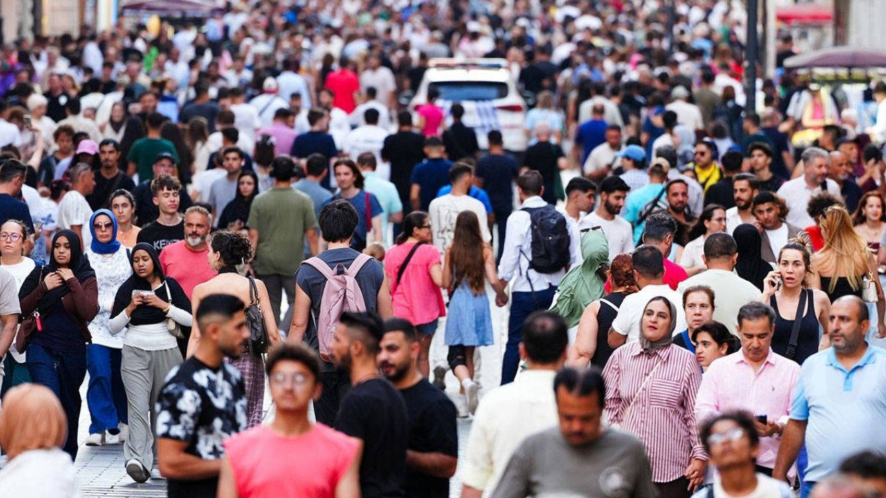 2026 Türkiye nüfusu açıklandı: Erkek ve kadın dağılımı nasıl
