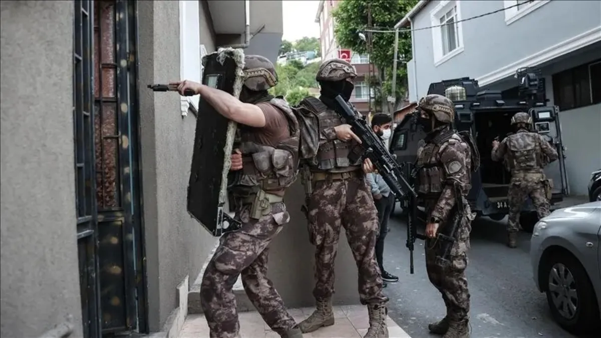 23 ilde dolandırıcılık operasyonu: 307 şüpheli yakalandı