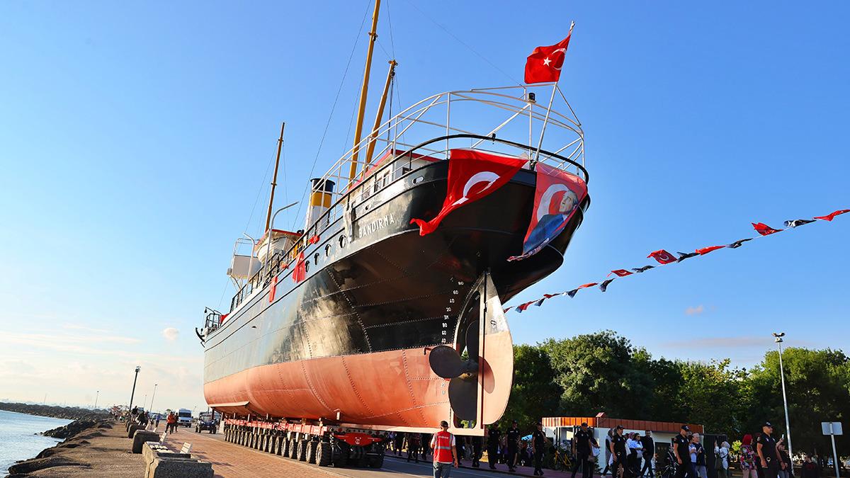 240 tonluk Bandırma Gemi Müzesi karadan yürütülerek taşındı