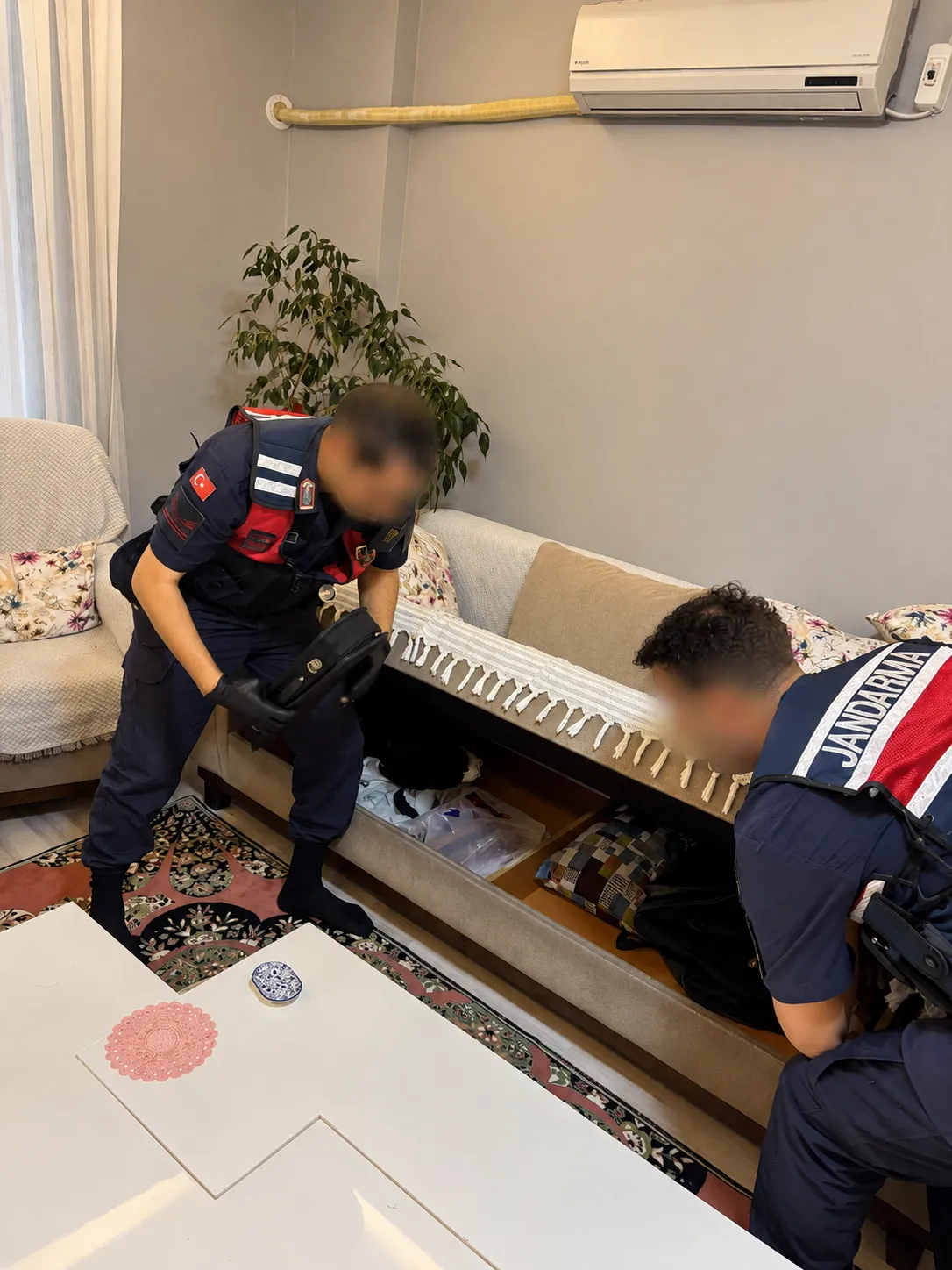 27 ilde dev bahis operasyonu: 8 milyarlık para trafiği, 72 gözaltı