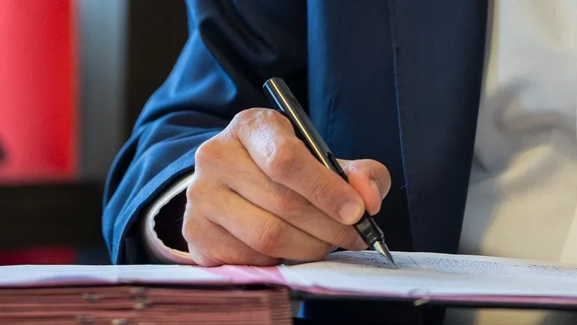 273 Eski Milletvekili CHP'den Toplu İstifa Etti