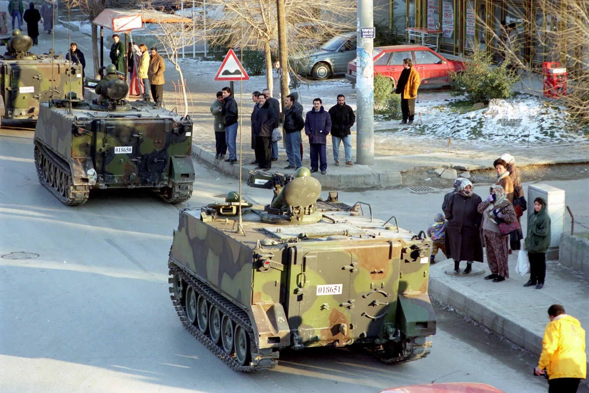 28 Şubat'ın 25. yılı: Kardeşliğe kurulan karanlık pusu belgeselle anlatılıyor