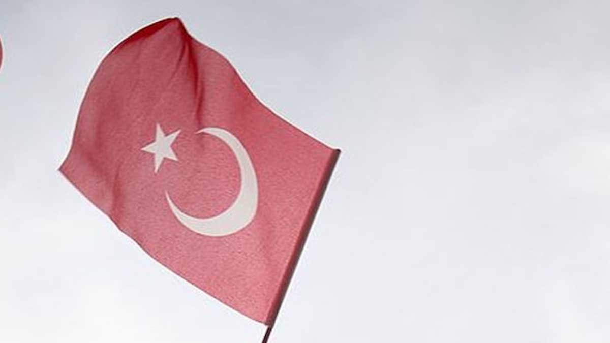 29 Ekim Cumhuriyet Bayramı Tatili Kaç Gün? 28 Ekim Yarım Gün Mü