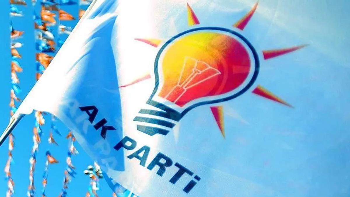 3 CHP'li Belediye Başkanı Daha AK Parti'ye Geçiyor
