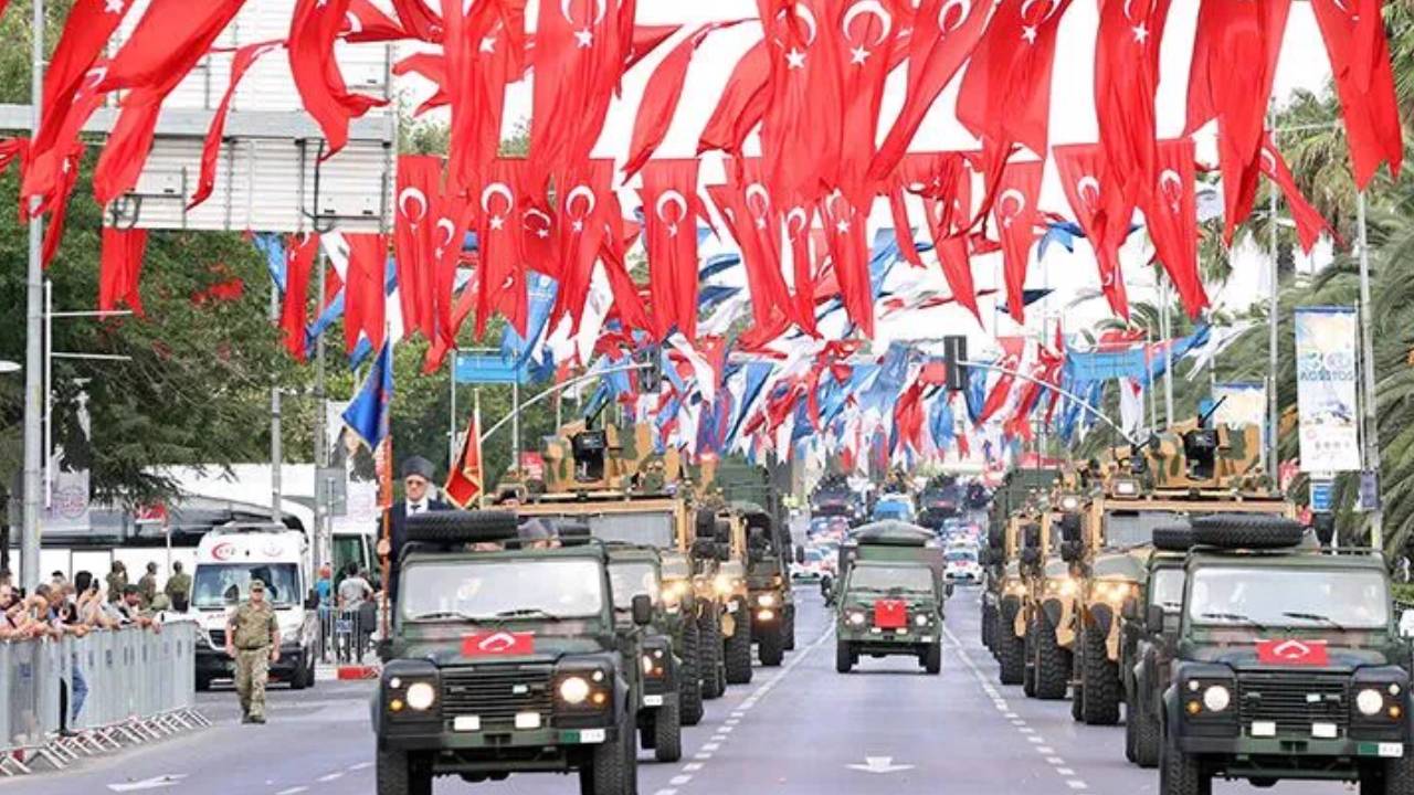 30 Ağustos Zafer Bayramı 104 yaşında: Türkiye coşkuyla kutluyor