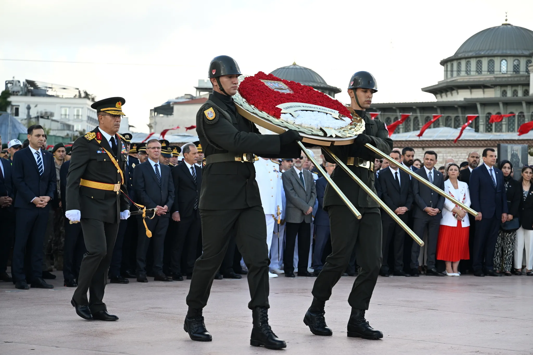 30 Ağustos Zafer Bayramı Türkiye'de Coşkuyla Kutlanıyor