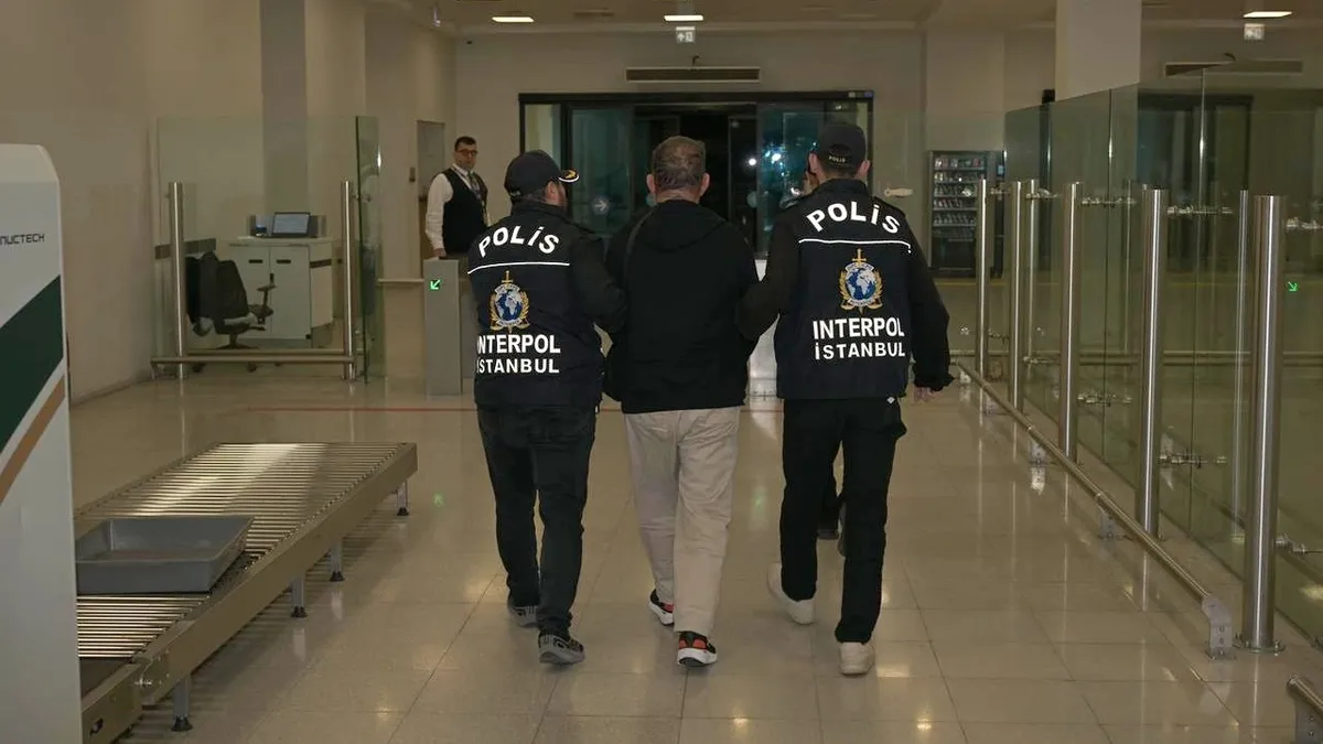 31 ülkeden 197 firari Türkiye’ye getirildi: Bakan Gürlek duyurdu