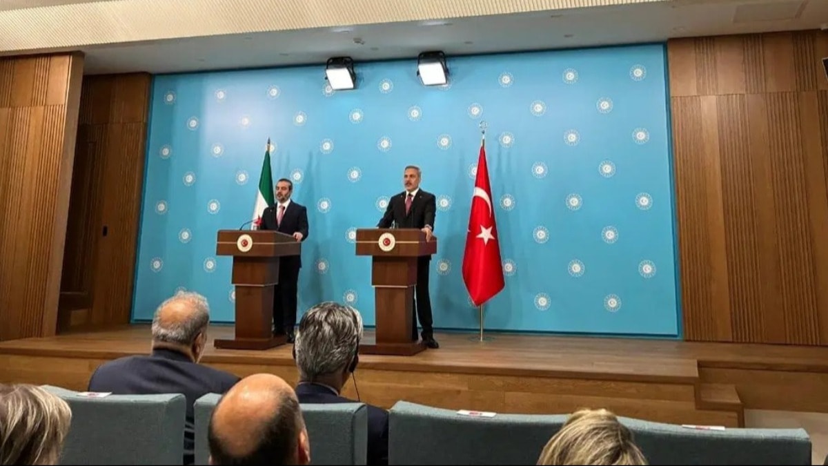 37 Gündür Atatürk Portresi Asılmayan Toplantı: Bakanlık Söz Verdi, Yine Yok