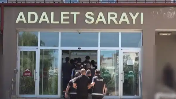 4 ilde tarihi eser operasyonu: 108 sikke ve obje ele geçirildi
