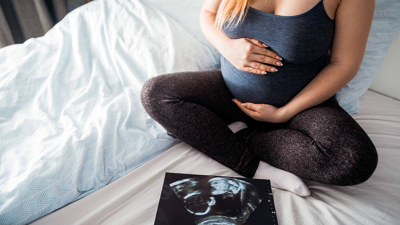 40 yaş üstü gebelikte 'biyolojik yaş' uyarısı: doğurganlık yaşı uzamıyor