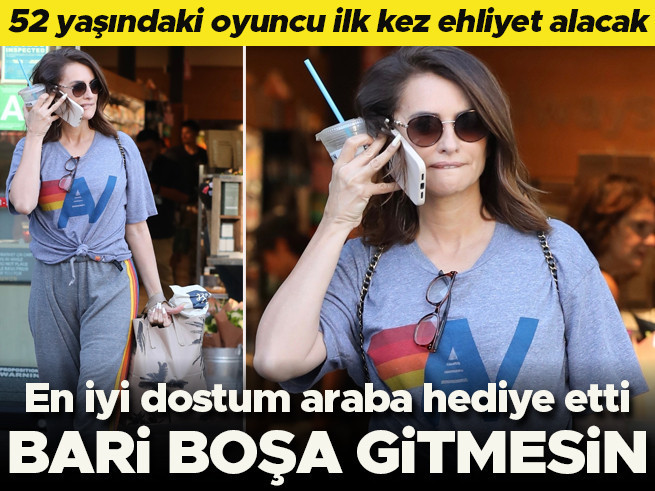 52 yaşındaki oyuncu ilk kez ehliyet alıyor: Doğum gününde araba hediyesi