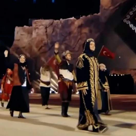6. Göçebe Oyunları Bişkek'te Başladı: Erdoğan Türk Kortejini Ayakta Selamladı