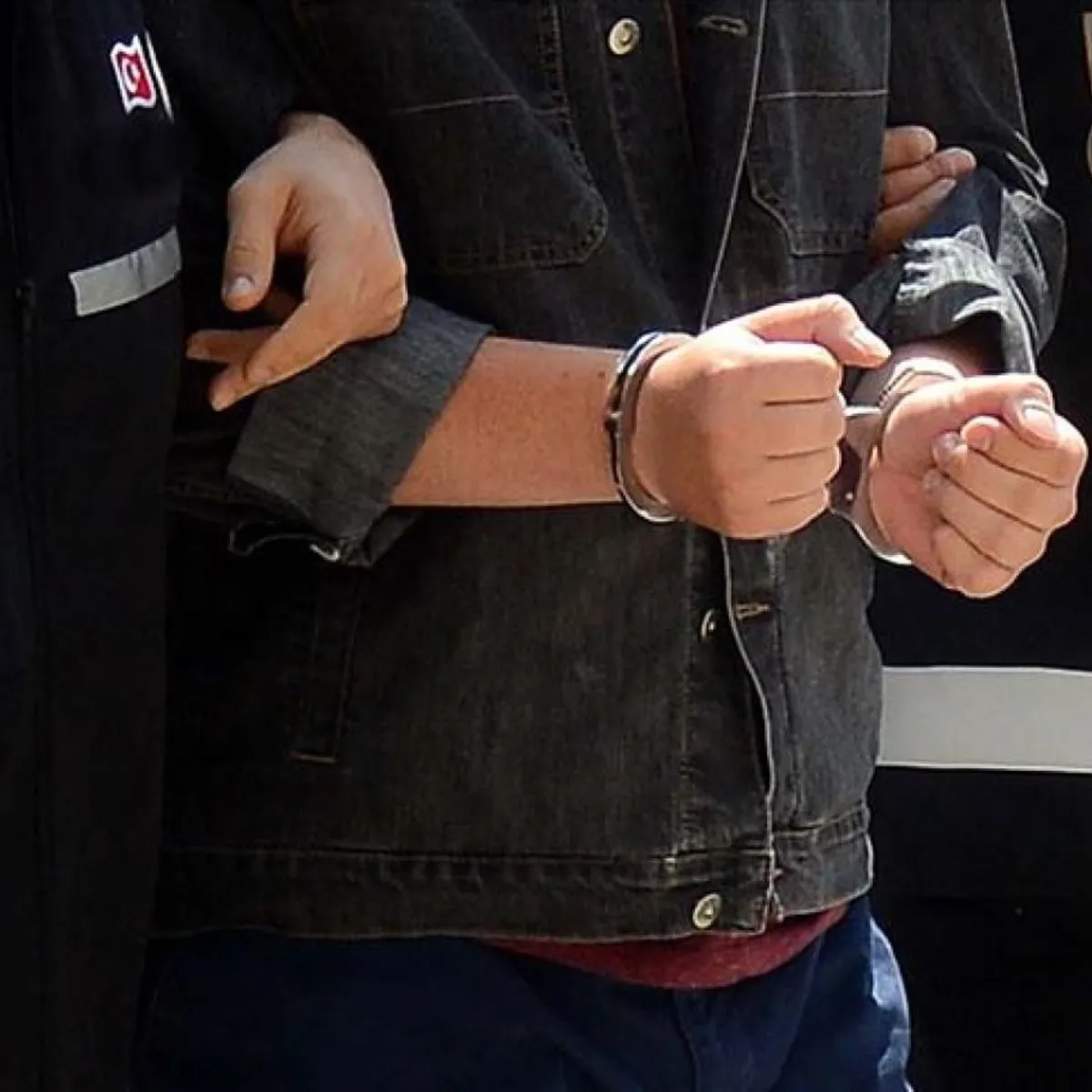6 ilde eş zamanlı uyuşturucu operasyonu: 221 gözaltı