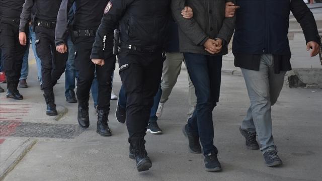 6 ilde zehir tacirlerine operasyon: 221 gözaltı