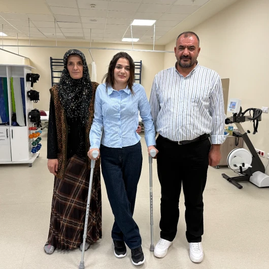6. Kattan Düşen Ceylan Ağaç, 3 Aylık Rehabilitasyonla Yürüdü