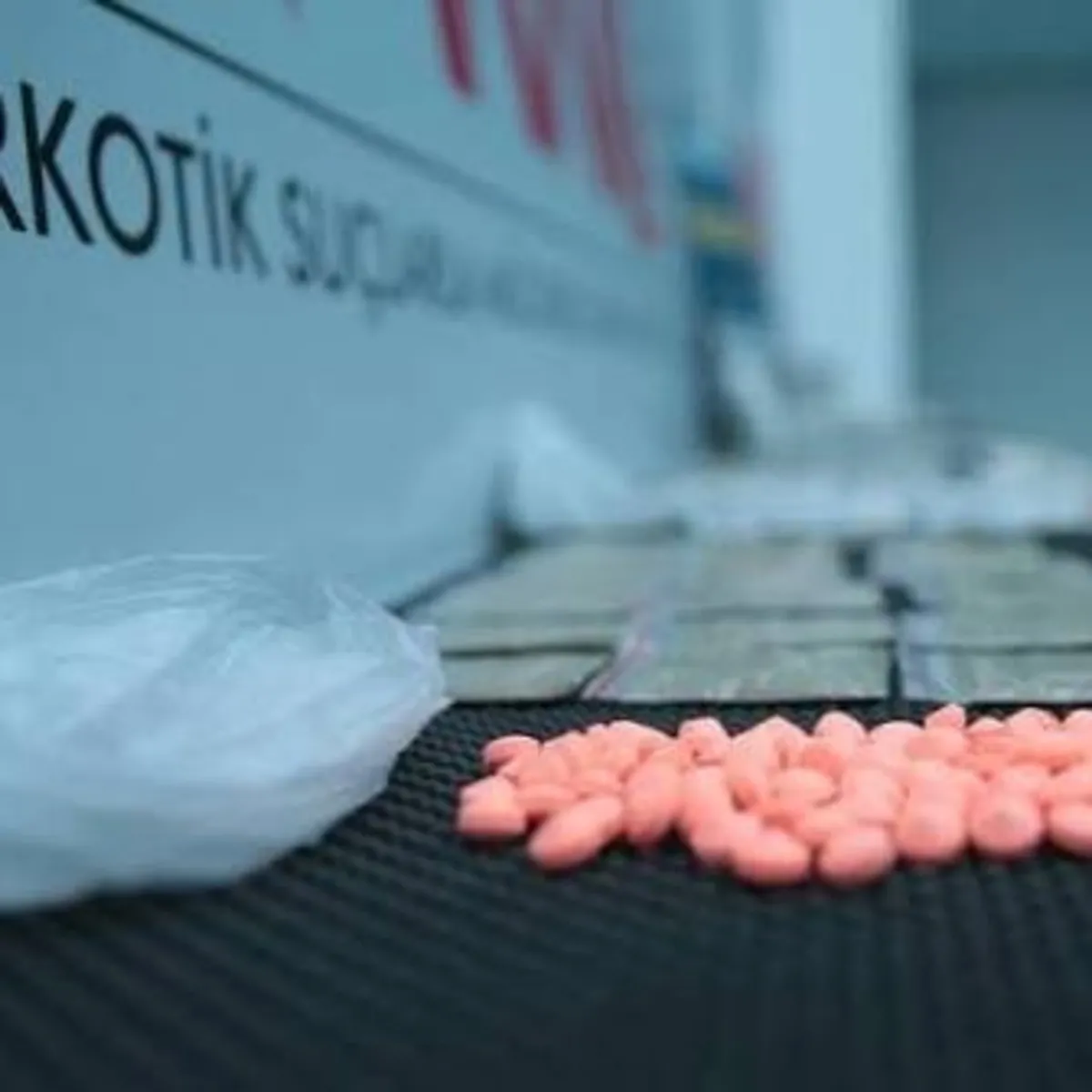 73 ilde uyuşturucu operasyonu: 935 şüpheli tutuklandı
