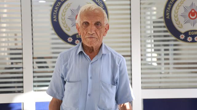 75 Yaşındaki Adamı Evlilik Vaadiyle Dolandıran 4 Şüpheli Yakalandı