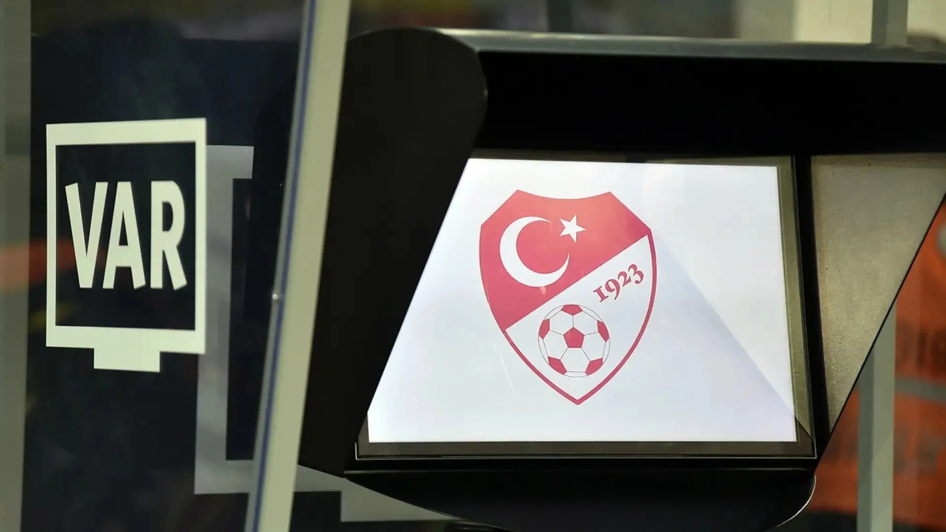 8. Hafta VAR Kayıtları Açıklandı: İrfan Can'ın Golleri Neden İptal Edildi
