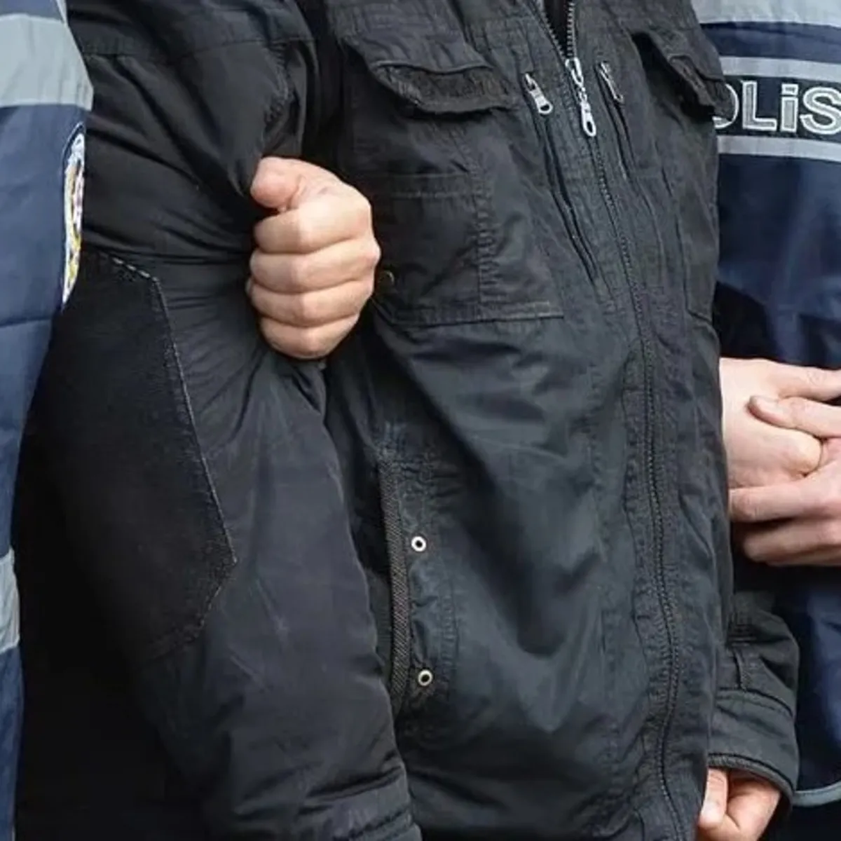 Adalet Bakanı duyurdu: 8 ilde resmi evrakta sahtecilik operasyonu, 31 gözaltı