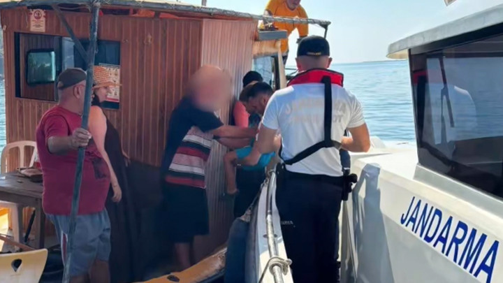 81 İlde Göç Denetimi: 19 Organizatör, 230 Düzensiz Göçmen Yakalandı