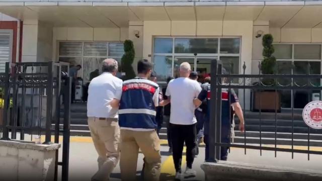 9 ilde nitelikli dolandırıcılık ve yasa dışı bahis operasyonu: 36 tutuklama