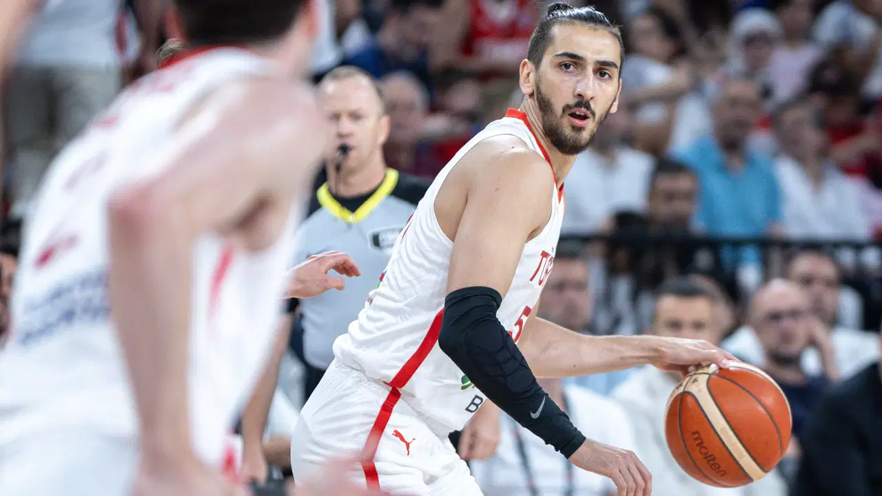 A Milli Basketbol Takımı'nın Litvanya Maçı Kadrosu Açıklandı