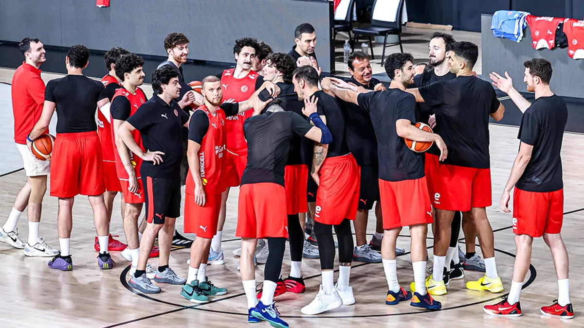 A Milli Erkek Basketbol Takımı, Bosna Hersek Maçı Hazırlıklarına Başladı