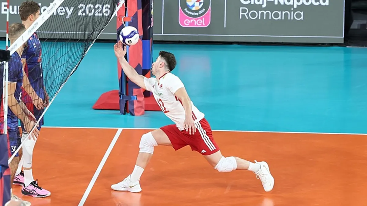 A Milli Erkek Voleybol Takımı Romanya'ya 3-1 Yenildi