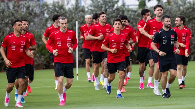 A Milli Futbol Takımı Miami'de İlk Antrenmanına Çıktı