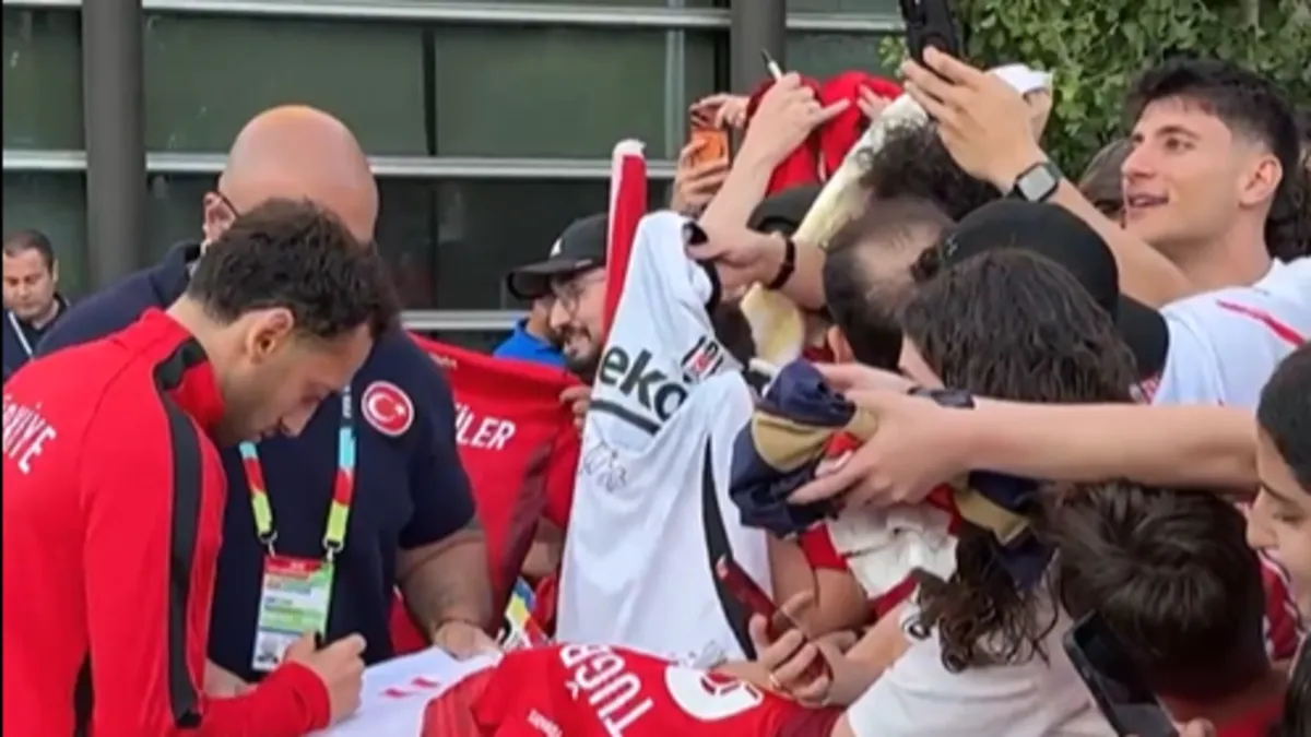 A Milli Futbol Takımı'na San Francisco'da büyük destek