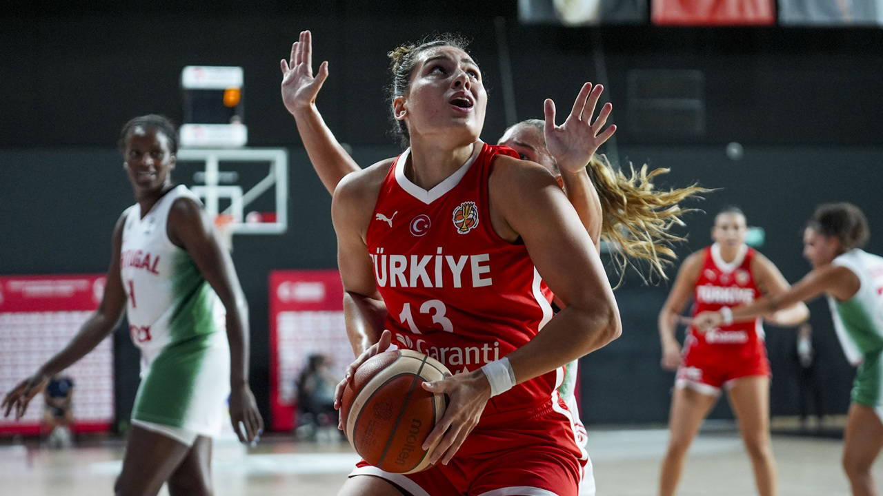 A Milli Kadın Basketbol Takımı, Portekiz Karşısında Fark Yaptı