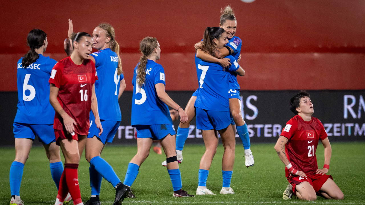 A Milli Kadın Futbol Takımı Dünya Kupası'na veda etti