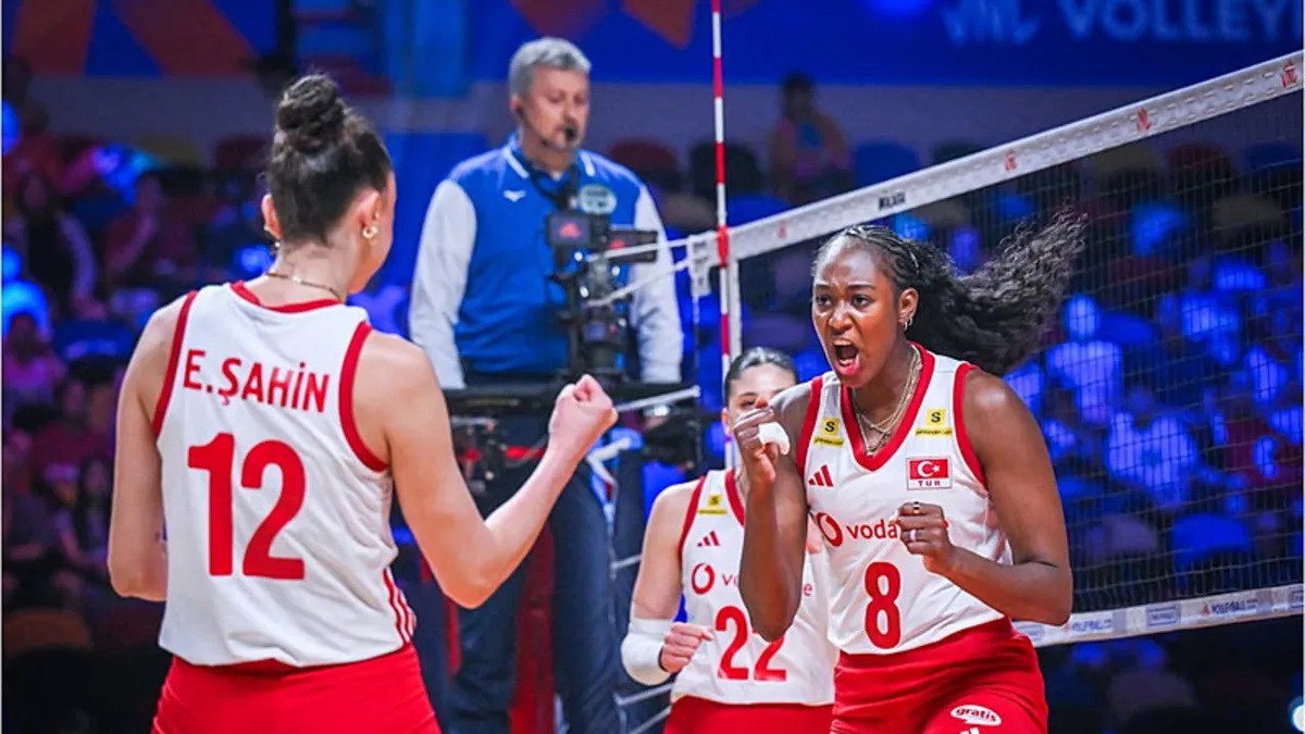 A Milli Kadın Voleybol Takımı, VNL Yarı Finalinde Çin ile Karşılaşacak