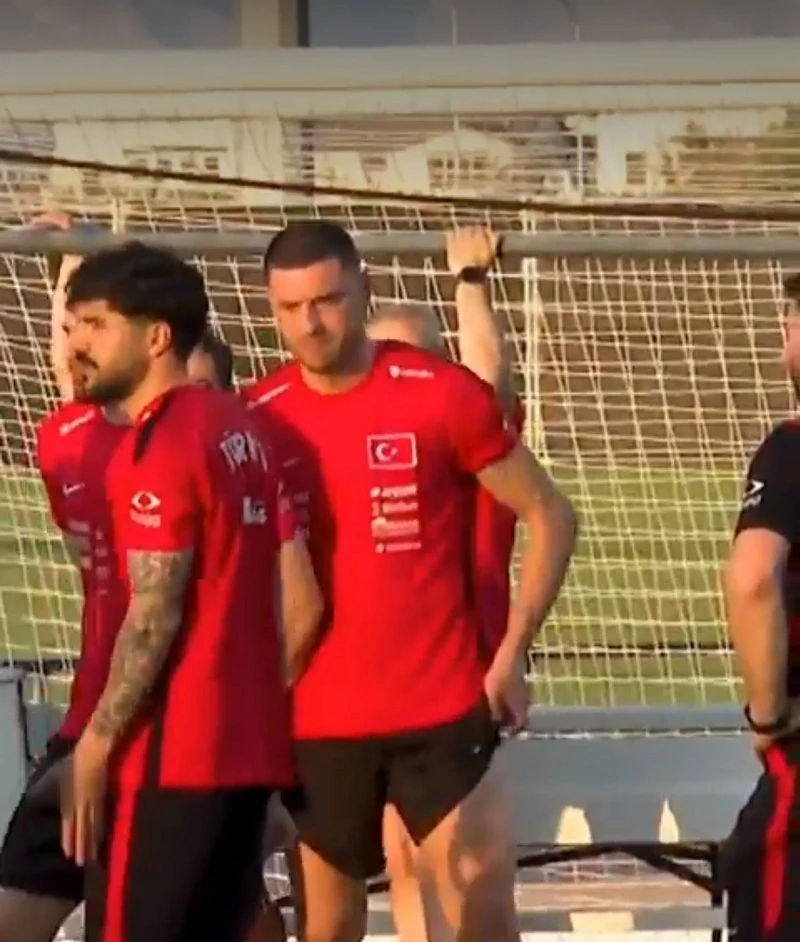 A Milli Takım'dan Paraguay maçı öncesi imaj değişikliği