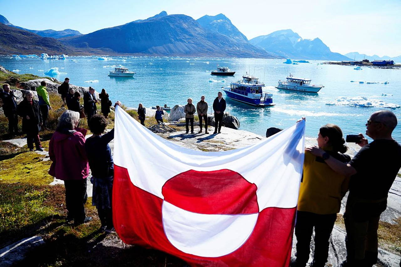 AB, Grönland'da 200 Milyon Avroluk Yatırım Paketini Duyurdu