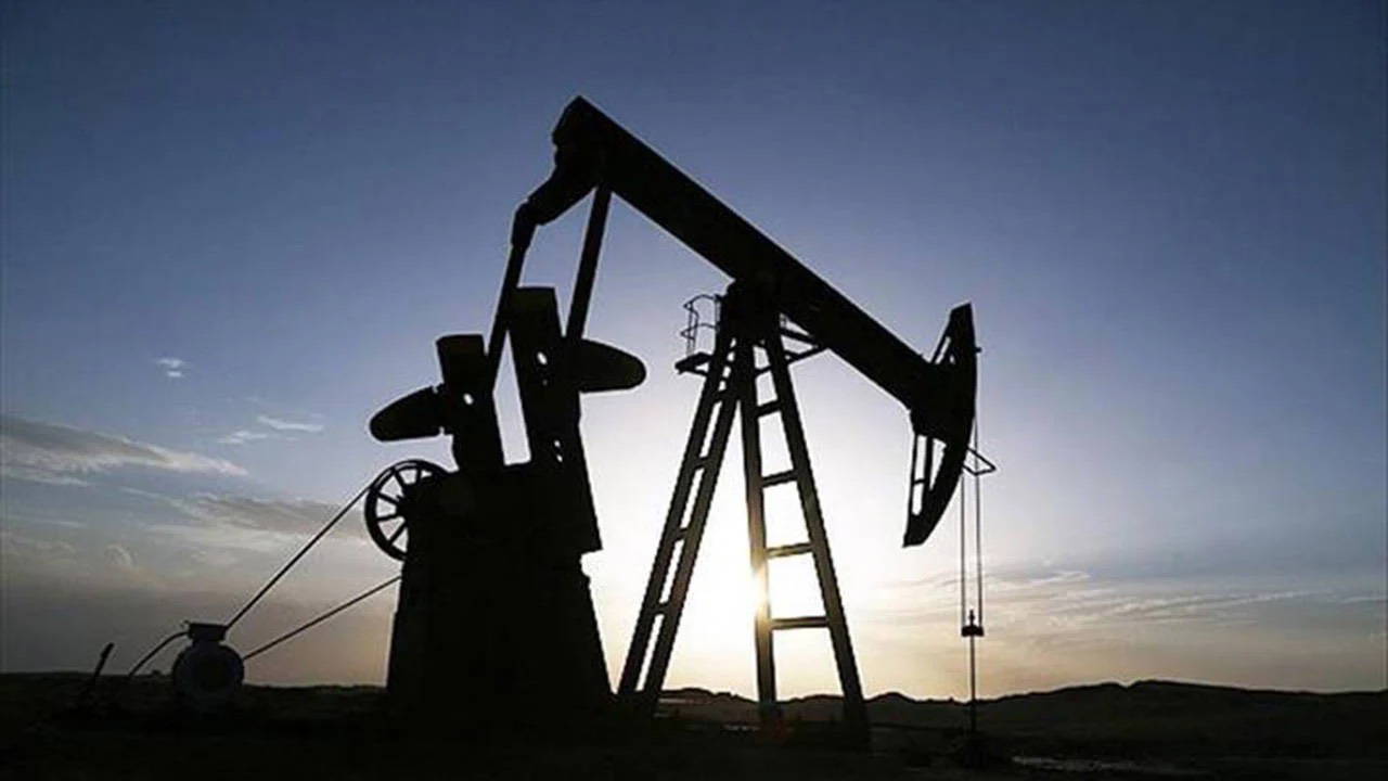 ABD'den İran ordusunun petrol satışlarına yeni yaptırım