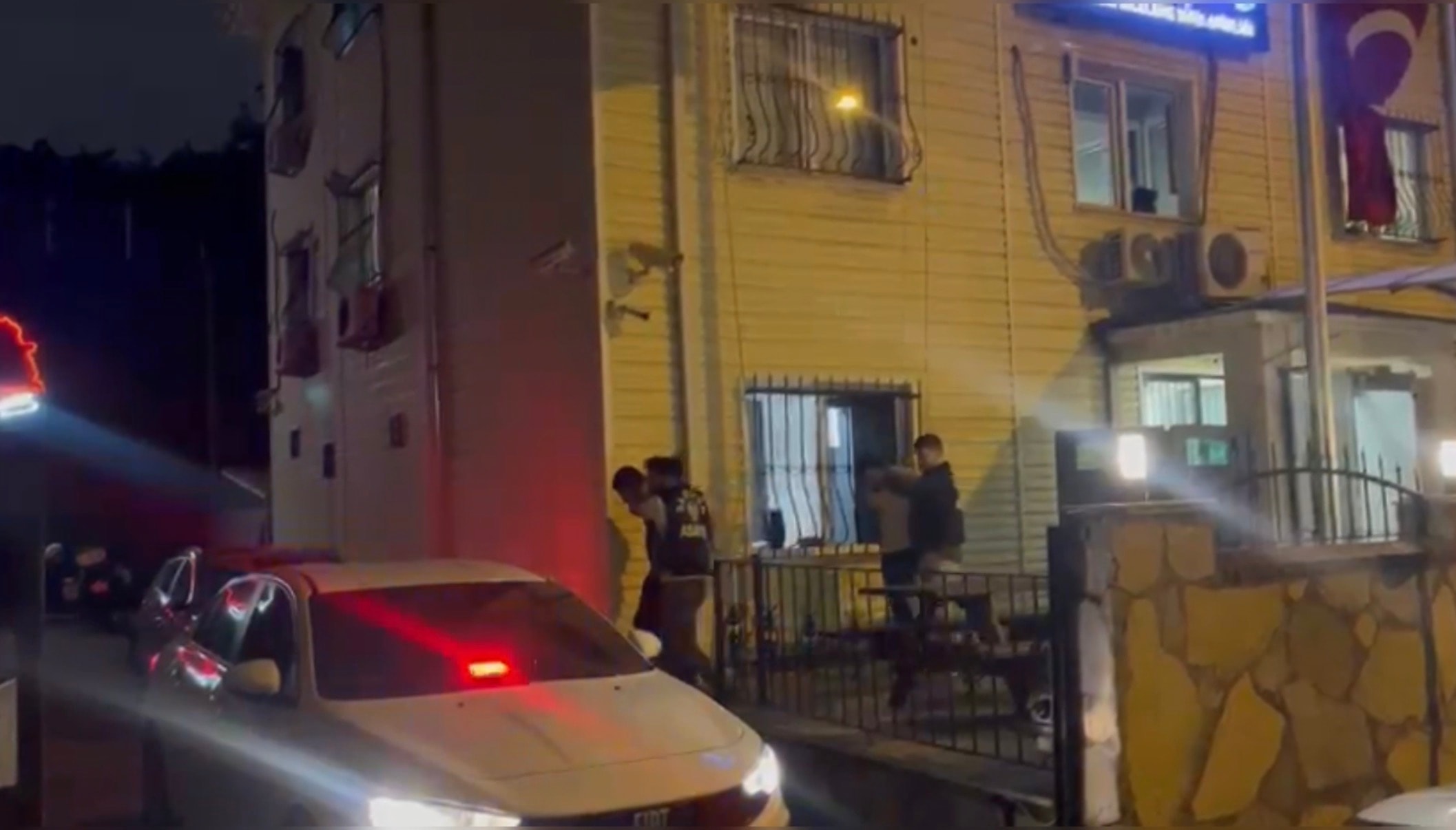 ABD kodlu numaradan polis ihbarı: Sarıyer’de rehine krizi çözüldü